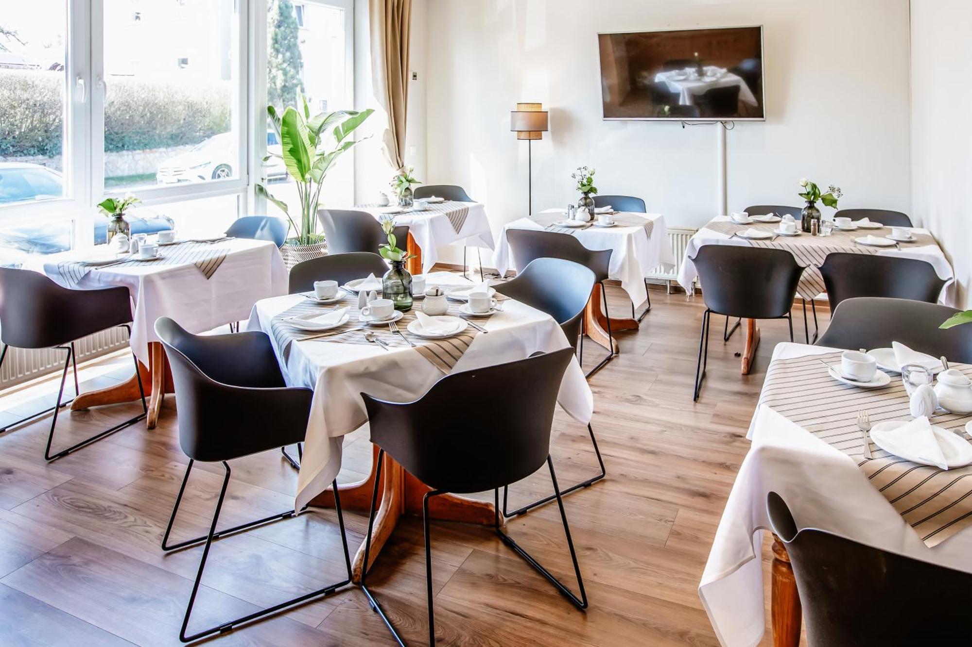 Hotel Und Restaurant Gartenstadt Erfurt Exteriör bild
