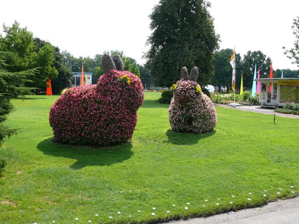Hotel Und Restaurant Gartenstadt Erfurt Exteriör bild